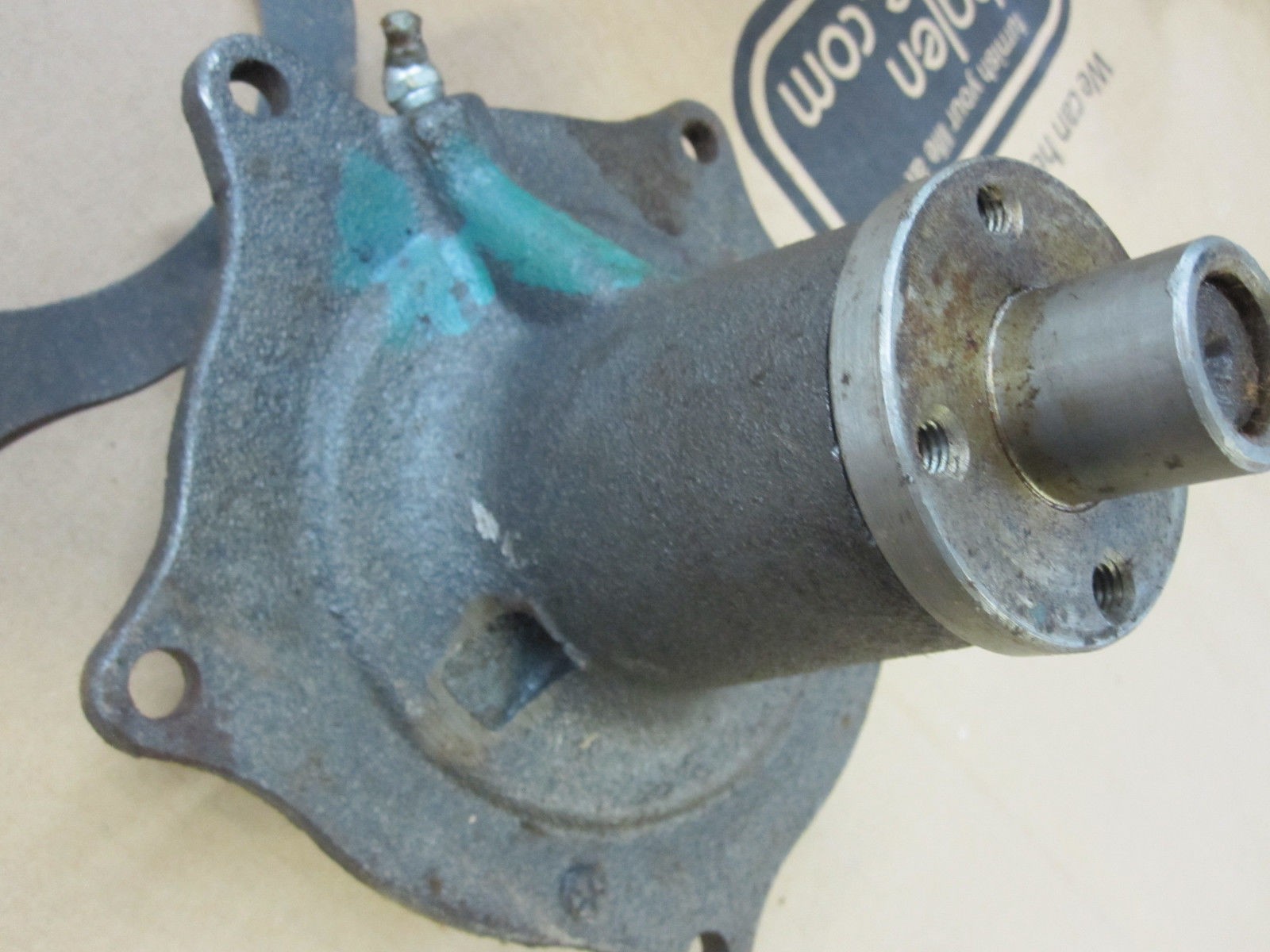 Cast Iron Water Pump (5 bolt) : Suit Big Block Cast Iron Water Pump (5 bolt) : Suit Big Block 361/383/413 TRUCK ENGINES