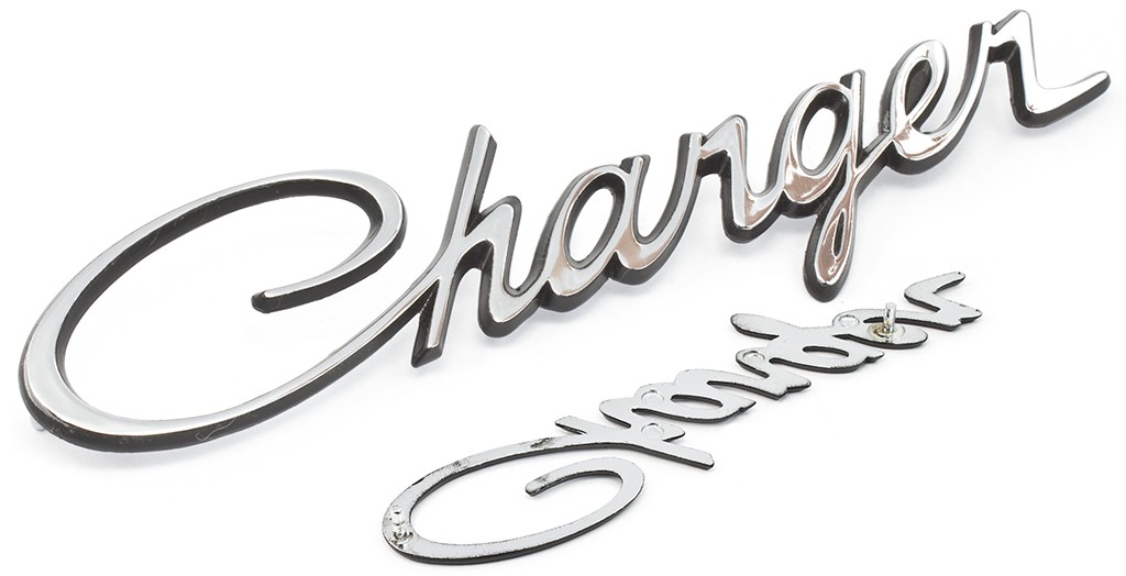 NEW FORGED TOOLING Reproduction "Charger" Script Badge : suit VH/VJ/VK