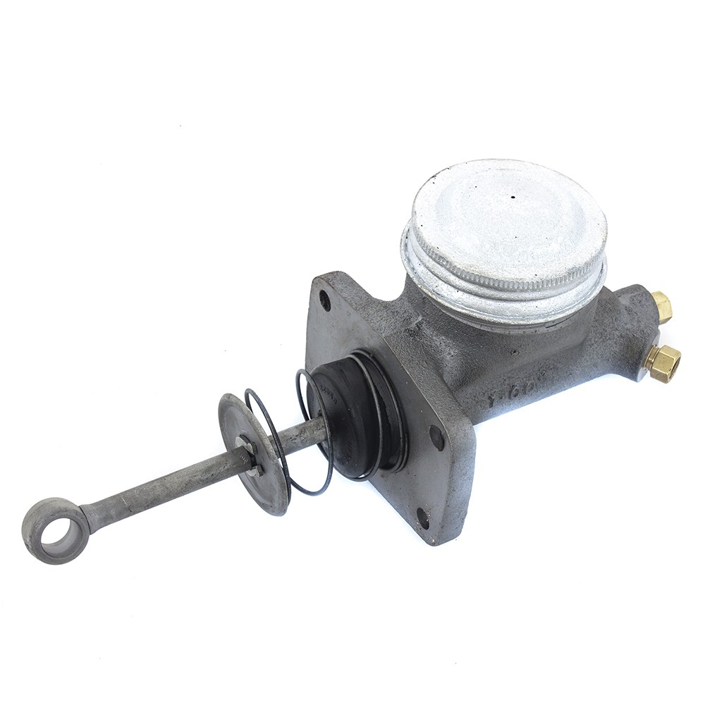 Reconditioned Cast Iron Master Cylinder : suit AP5/AP6/VC